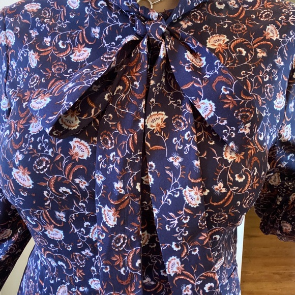 Vintage inspired Nordstrom Wayf dress - Picture 3 of 5